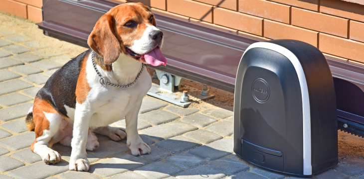 Умный привод для откатных ворот ALUTECH Roteo RTO-500MKIT-Sm + беспроводные фотоэлементы LM-LB + рейка ROA8 (5 шт.) + Wi-fi модуль WM-Sm